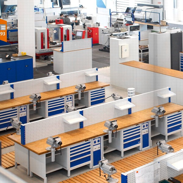 车间工具柜工作台案例