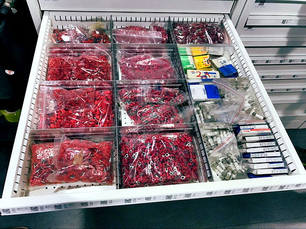 工具柜抽屉分区案例